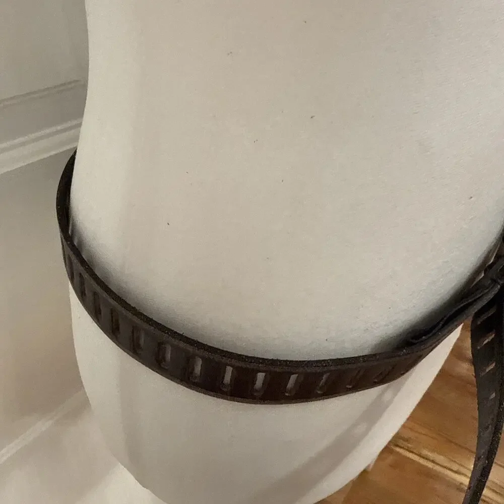 Women’s Linea Pelle wood articulated belt. G Leather Size M-L